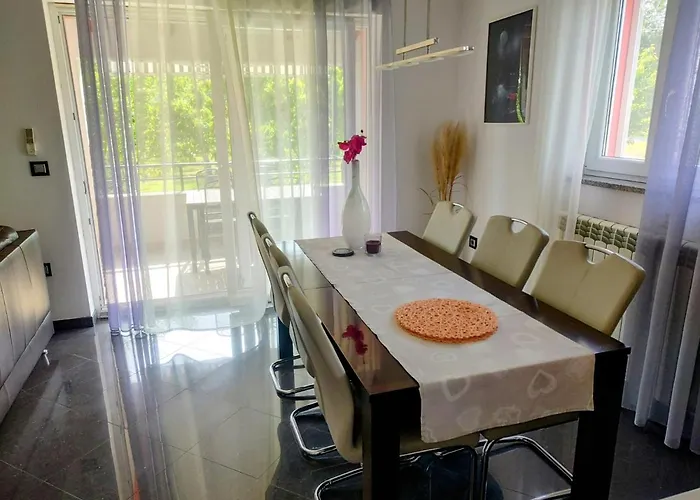 Vetva Apartment Nedescina